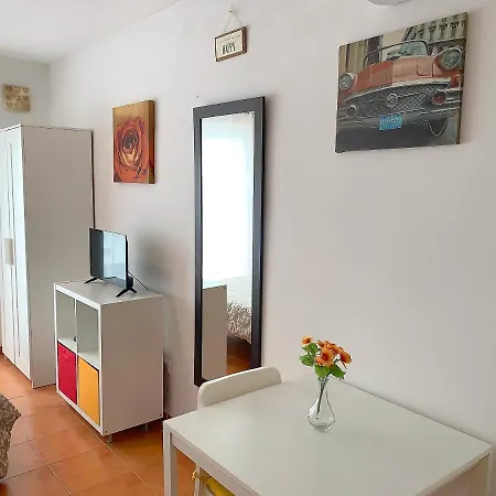 Center H Terrace Apartmán Nerja