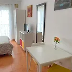 Апартаменти Center H Terrace Нерха