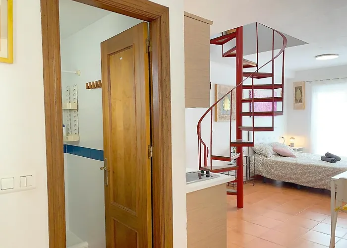 Center H Terrace Apartment